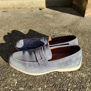 Size 10 Kenneth Cole Bkue Suede Loafers